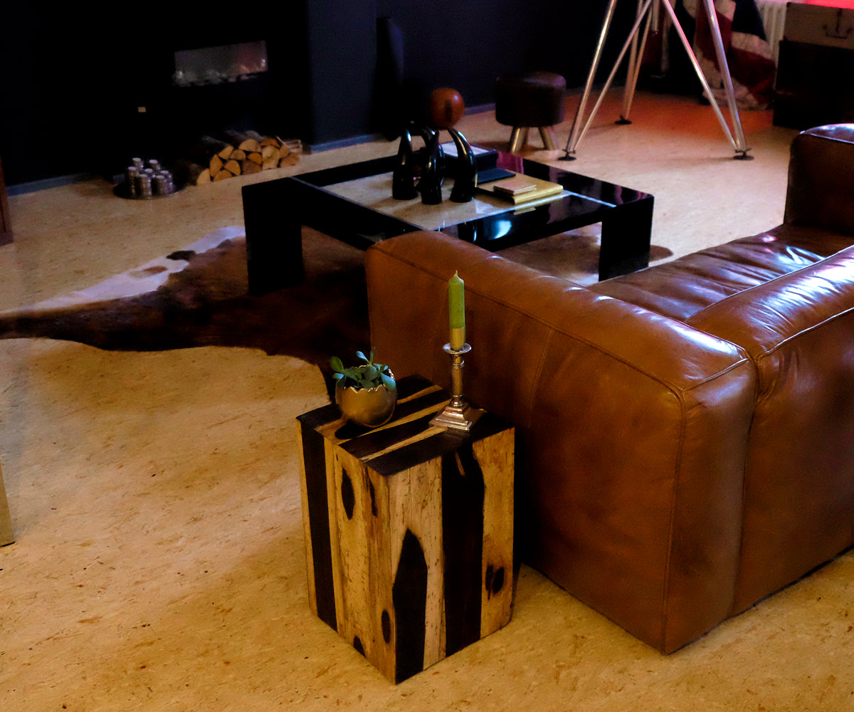 Couchtisch Holz Klein – Detailansicht