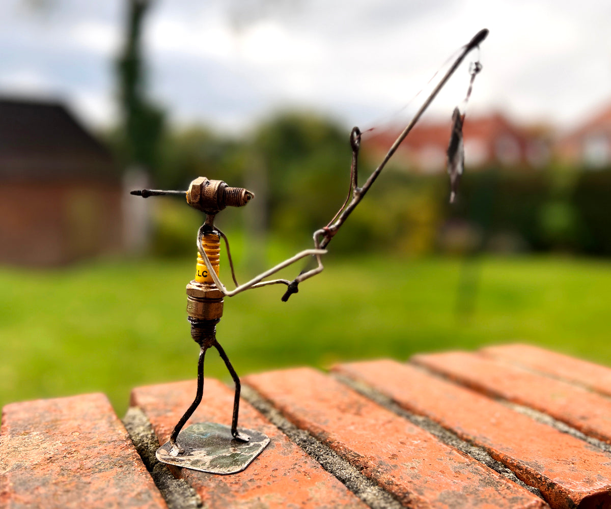Zündkerzen Figur – Angler