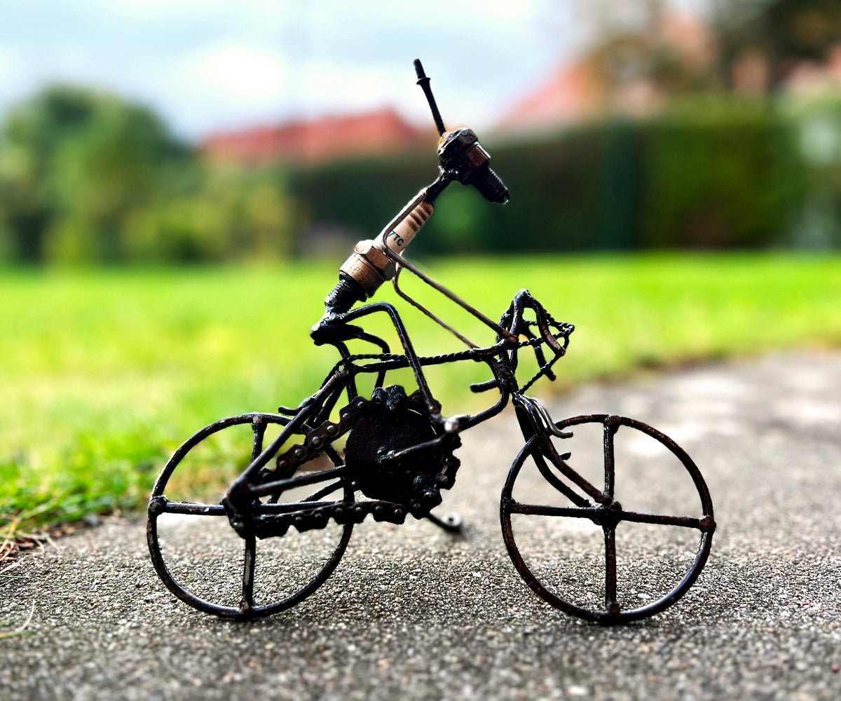 Zündkerzen Figur – Fahrradfahrer