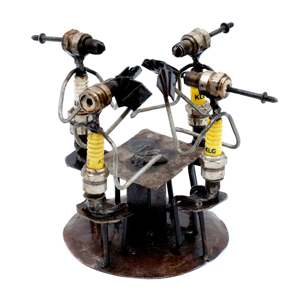 Zündkerzen Figur – Kartenspieler