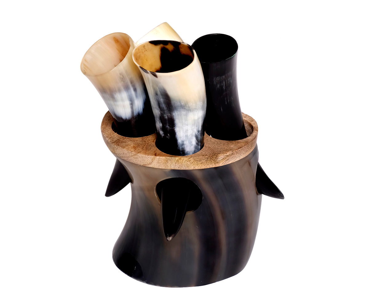 Trinkhorn Wikinger Set – 50 ml, 4er-Set mit Hornständer