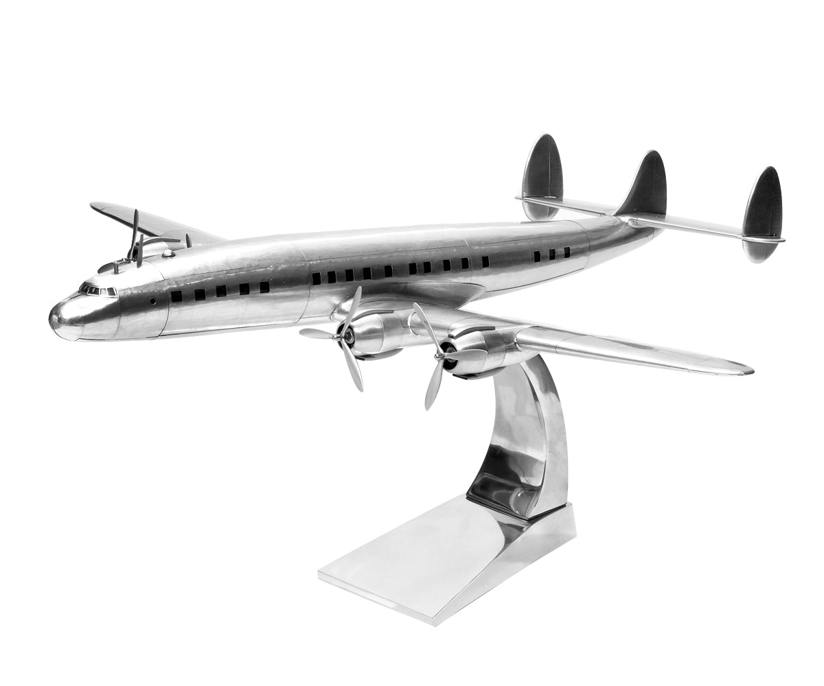 Flugzeug Lockheed – Ansicht 4