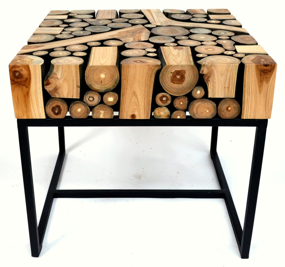 Baumscheibentisch  – 42 x 45 x 45 cm (HxBxT)