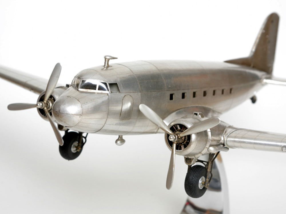 Modellflugzeug Douglas Dakota DC-3 – Detailansicht