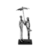 Abstrakte Skulptur Umbrella Liebespaar Figur